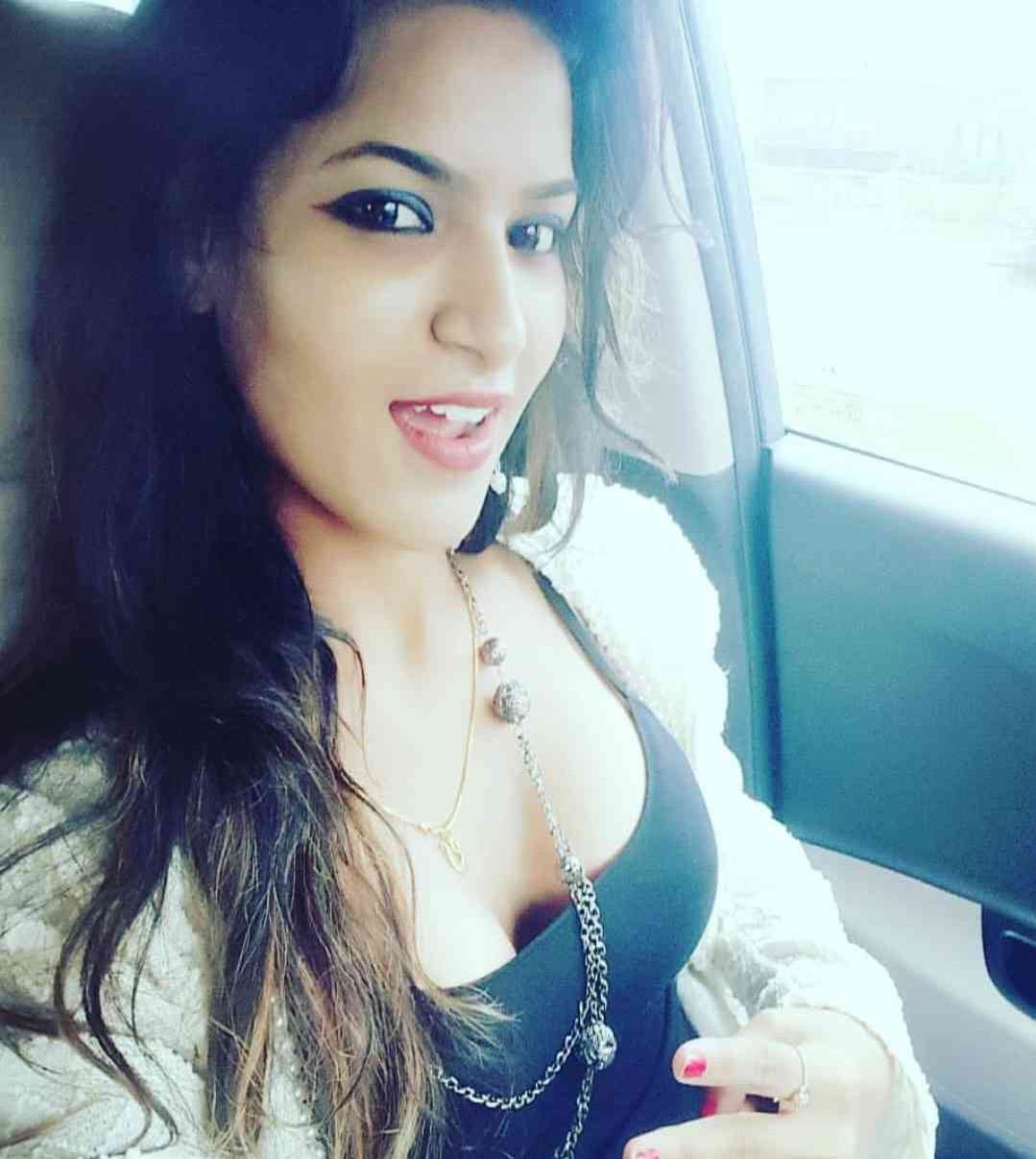 Pakhi Call Girls Service