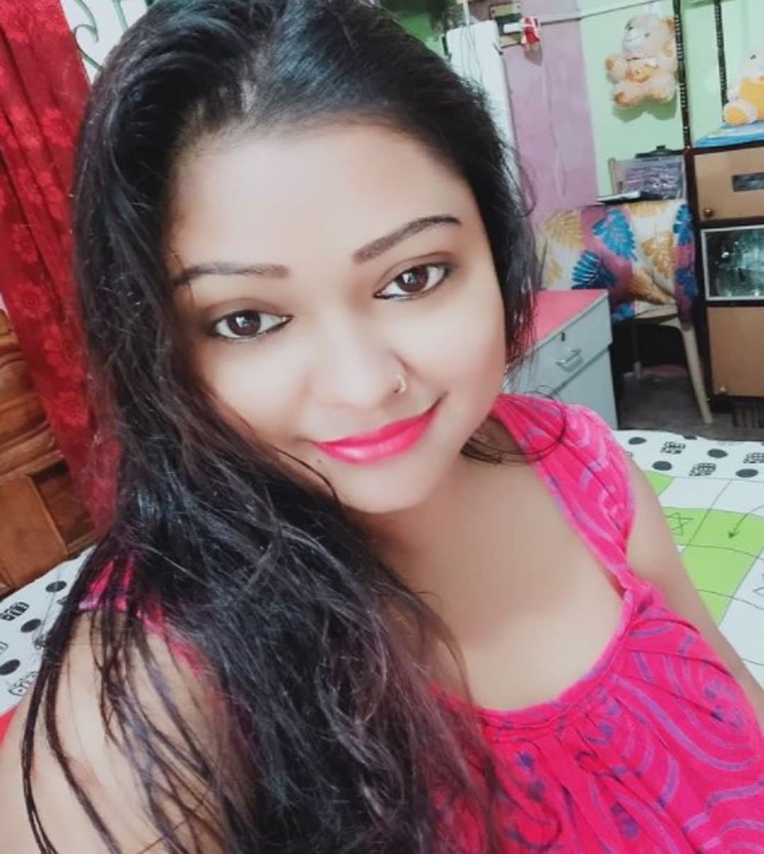 Radhika Escorts Kolkata