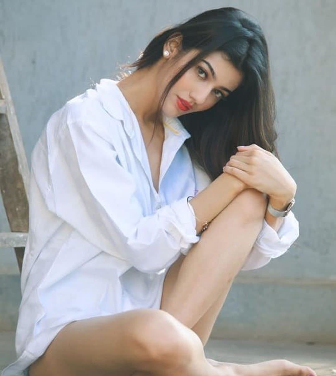 Cinki Escorts Service Kolkata